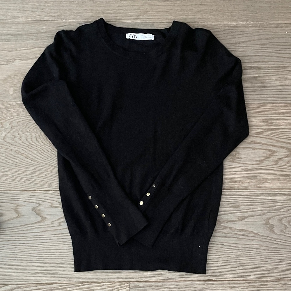 Zara Black Crew Neck Sweater